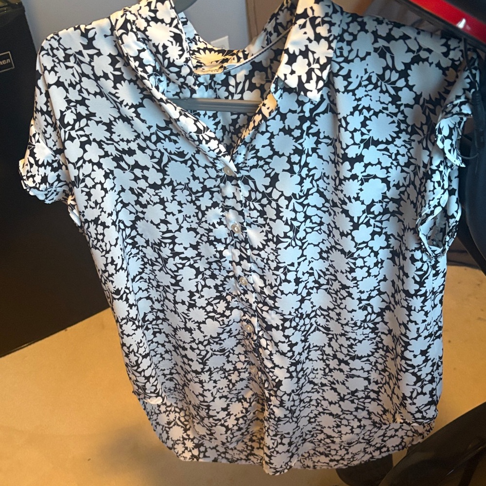 Denver Hayes Black and White Floral Button Down Shirt